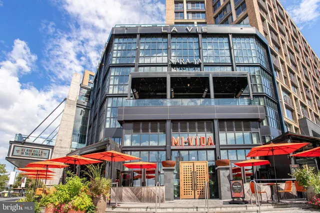 $1,649,000 | 1404 Massachusetts Avenue Southeast, Washington, DC 20003