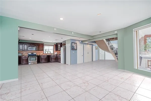 $2,275,000 | 38 Bassett Avenue | Mill Basin
