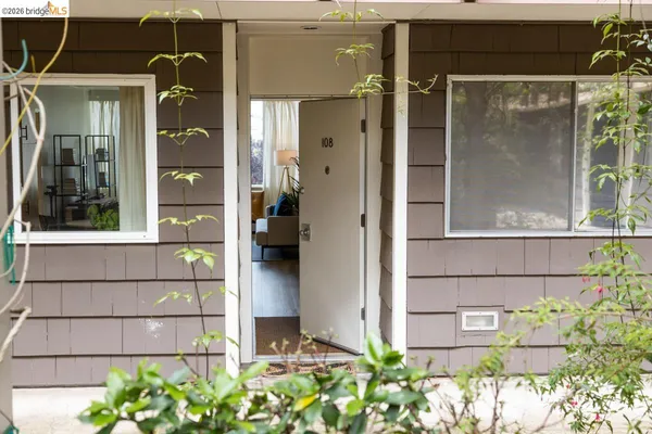 $570,000 | 2601 College Avenue, Unit 108, Berkeley, CA 94704