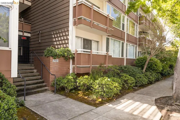 $570,000 | 2601 College Avenue, Unit 108, Berkeley, CA 94704