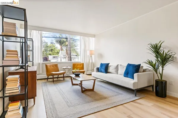 $570,000 | 2601 College Avenue, Unit 108, Berkeley, CA 94704