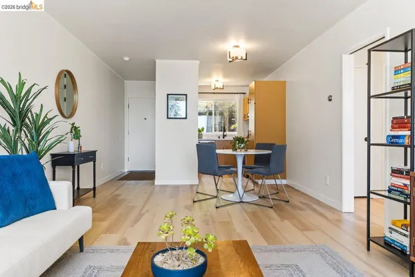 $570,000 | 2601 College Avenue, Unit 108, Berkeley, CA 94704