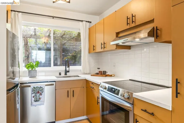 $570,000 | 2601 College Avenue, Unit 108, Berkeley, CA 94704