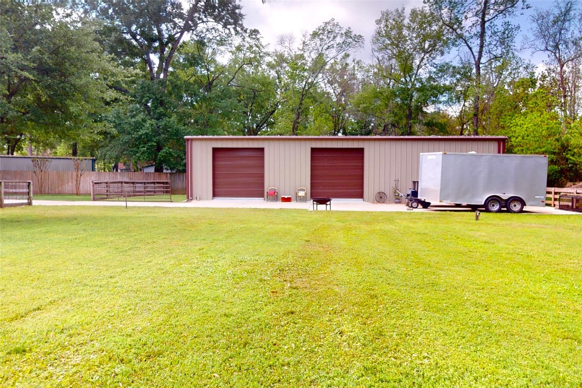 142 Sentinel Oaks Pinehurst, TX 77362 - Photo 33 of 41 60x30 ft shed!