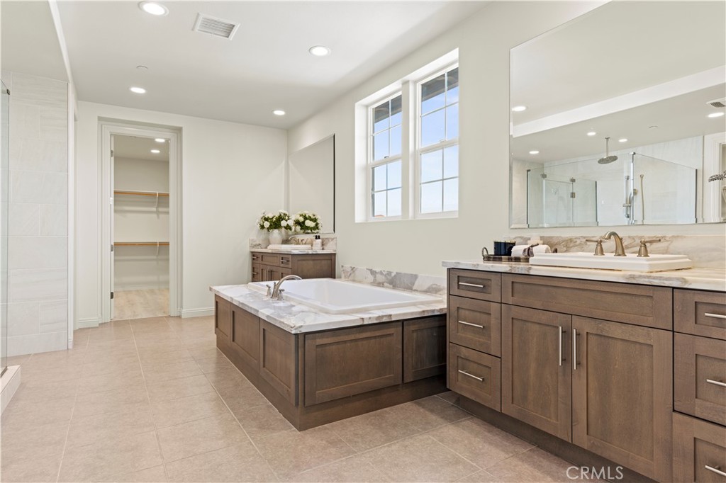 111 Cruiser Irvine, CA 92618 - Photo 39 of 75