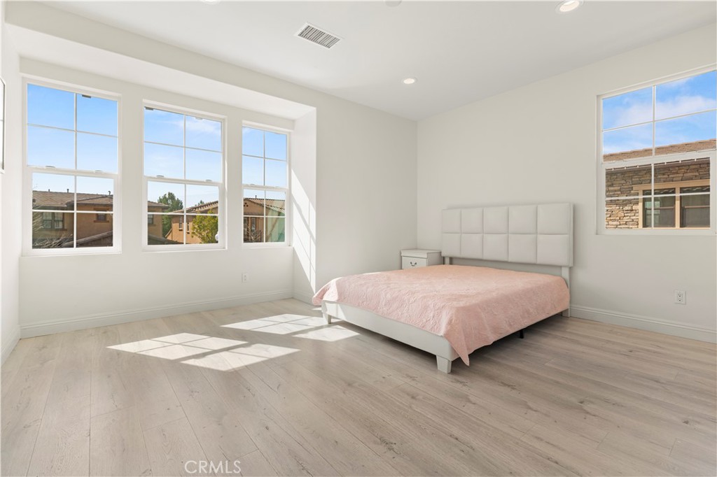 111 Cruiser Irvine, CA 92618 - Photo 49 of 75