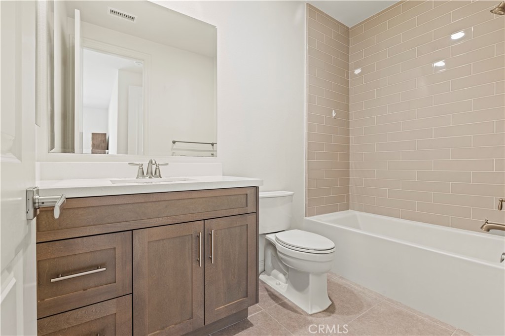 111 Cruiser Irvine, CA 92618 - Photo 57 of 75