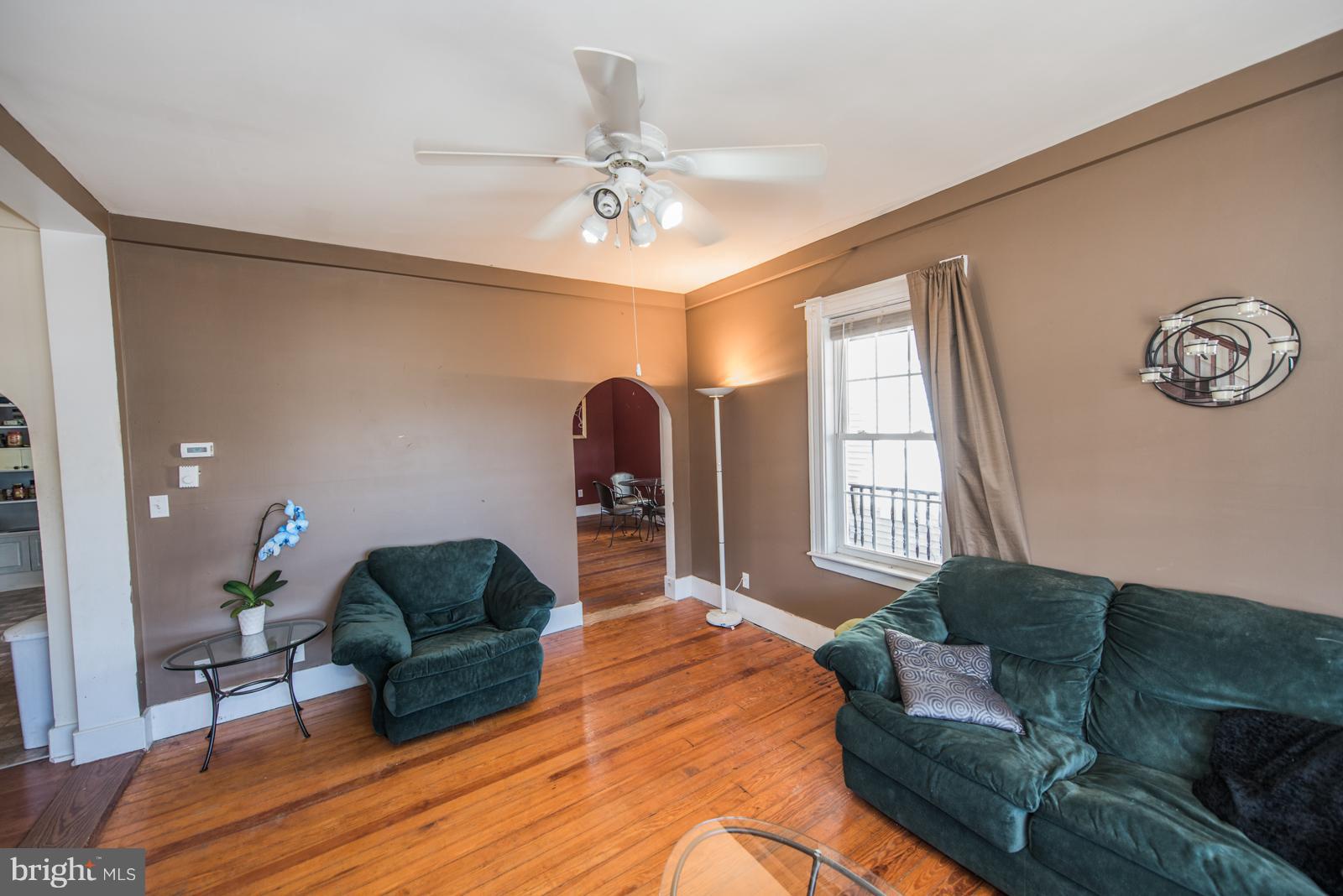 115 East 2nd Avenue Ranson, WV 25438 - Photo 5 of 30 Living Room