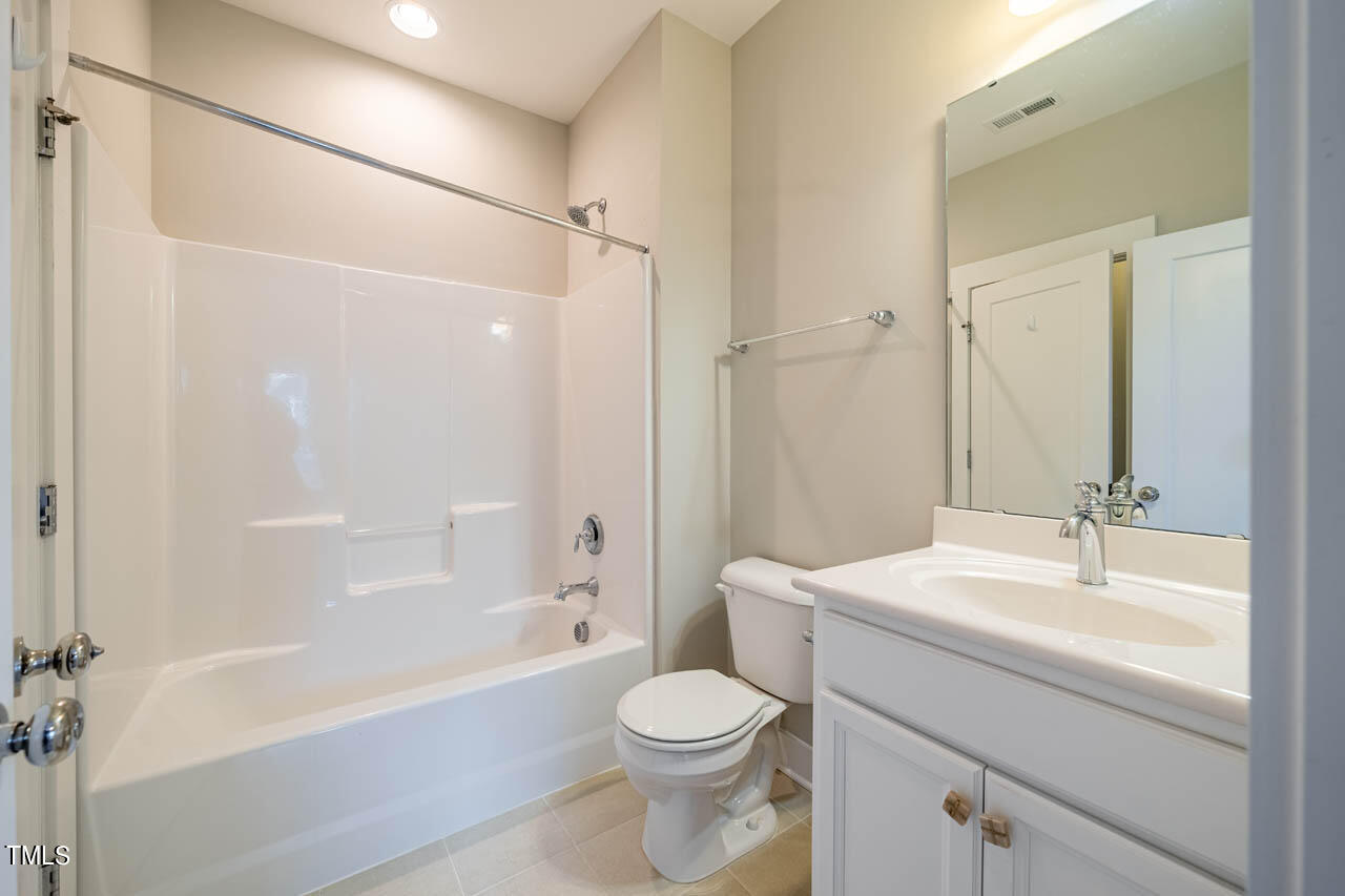 304 Cardinal Ridge Road Chapel Hill, NC 27516 - Photo 33 of 58 3rd Guest Bath