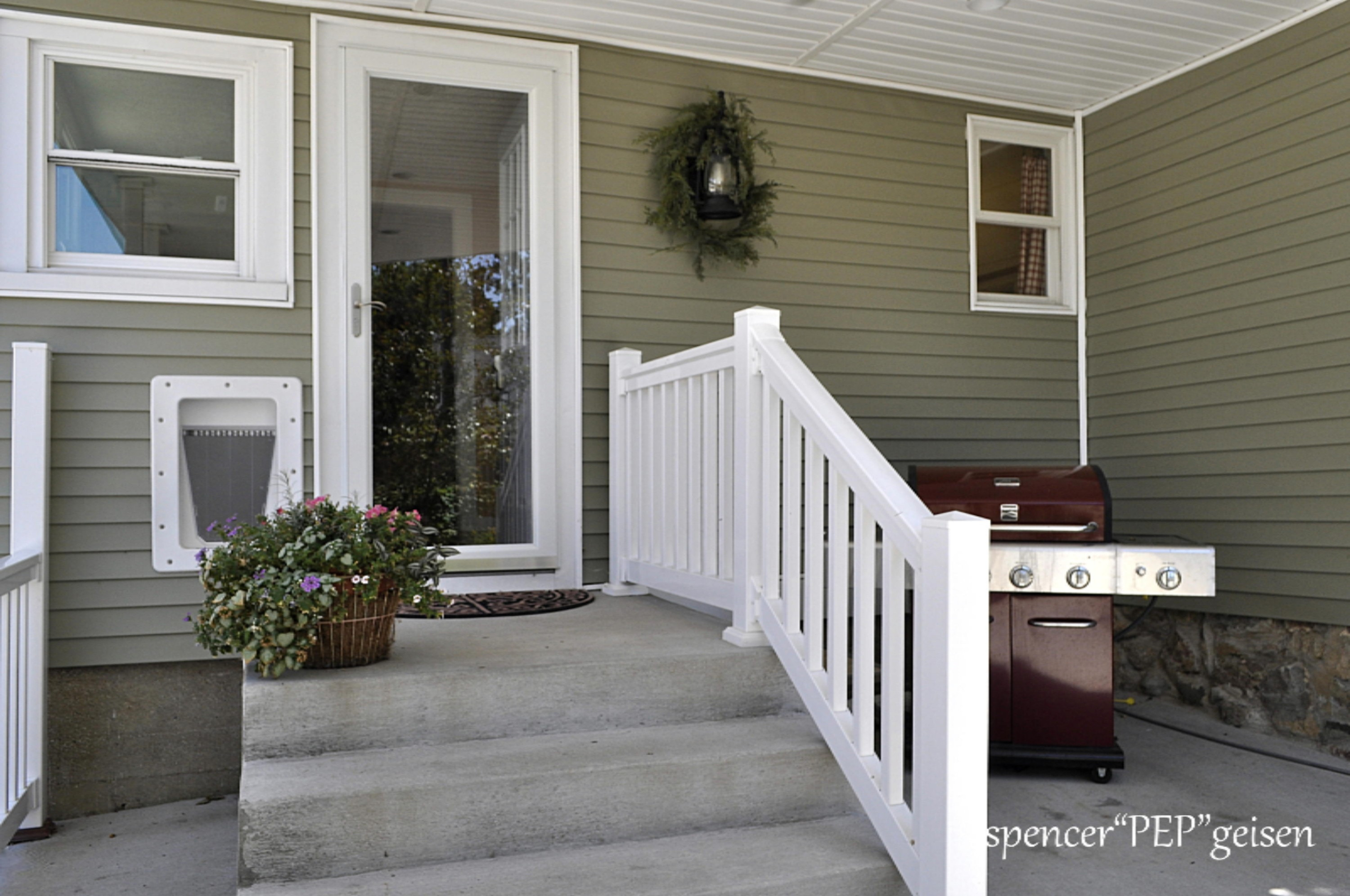 311 Bridge Street Belding, MI 48809 - Photo 6 of 8 Bridge-22