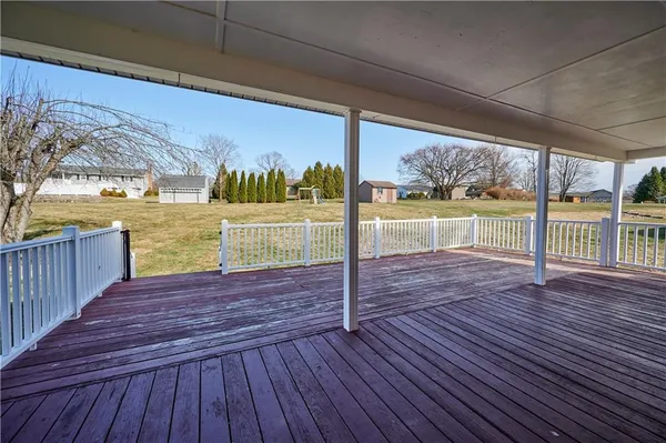 $249,900 | 206 Oak Drive, Kittanning, PA 16201