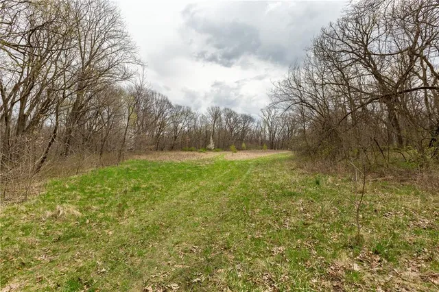 $530,000 | 14400 Stringtown Ct Lake, Greenwood, MO 64034