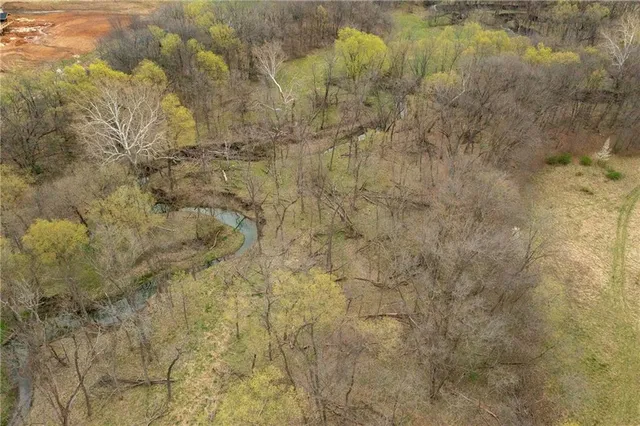 $530,000 | 14400 Stringtown Ct Lake, Greenwood, MO 64034