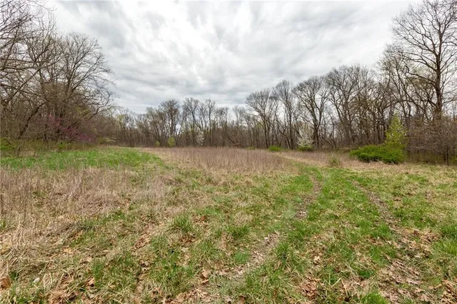 $530,000 | 14400 Stringtown Ct Lake, Greenwood, MO 64034