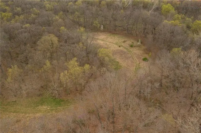 $530,000 | 14400 Stringtown Ct Lake, Greenwood, MO 64034