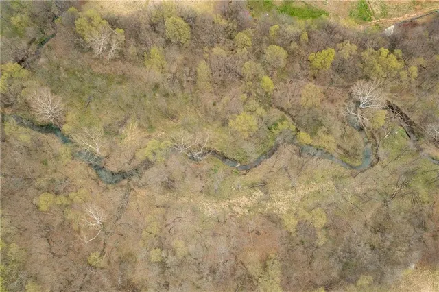 $530,000 | 14400 Stringtown Ct Lake, Greenwood, MO 64034