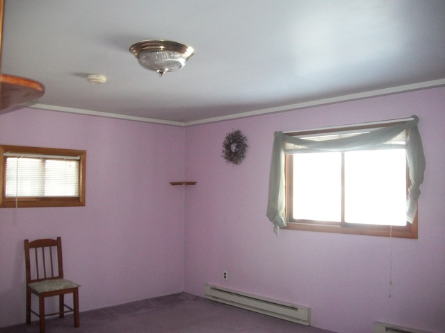 2755 Shaw Road Compton, IL 61318 - Photo 10 of 21 a view of a livingroom with a window