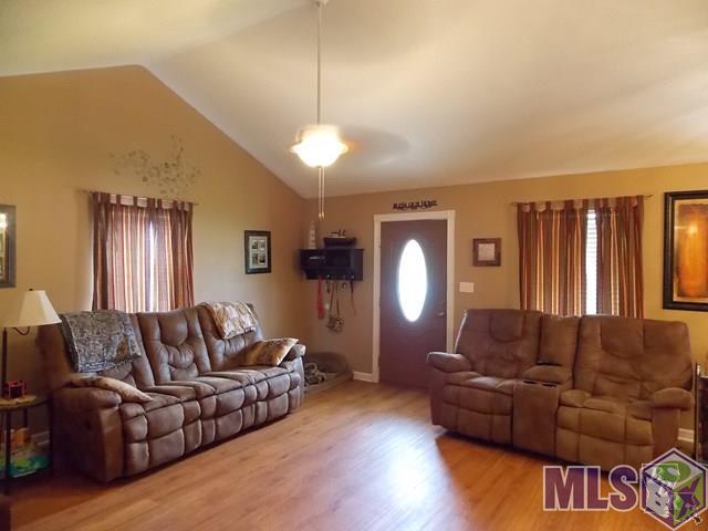 1507 Cross Road Morgan City, LA 70380 - Photo 4 of 16 Gallery Image 4