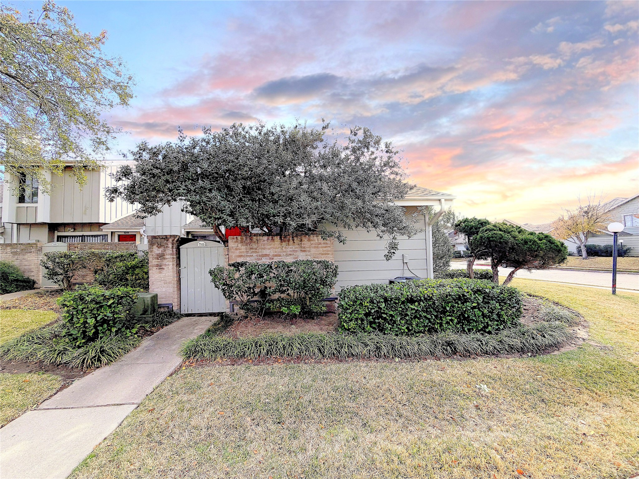 7103 Brendam Ln, located in Wildflower Green .