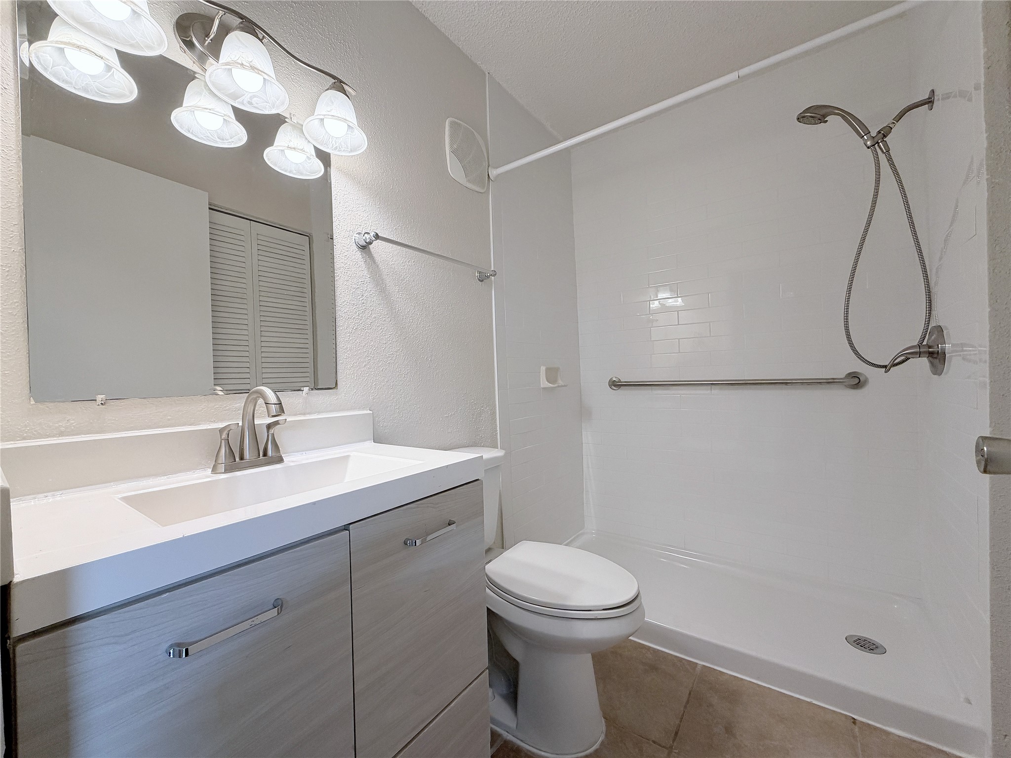 7103 Brendam Lane Houston, TX 77072 - Photo 20 of 24 Walk in shower in bathroom