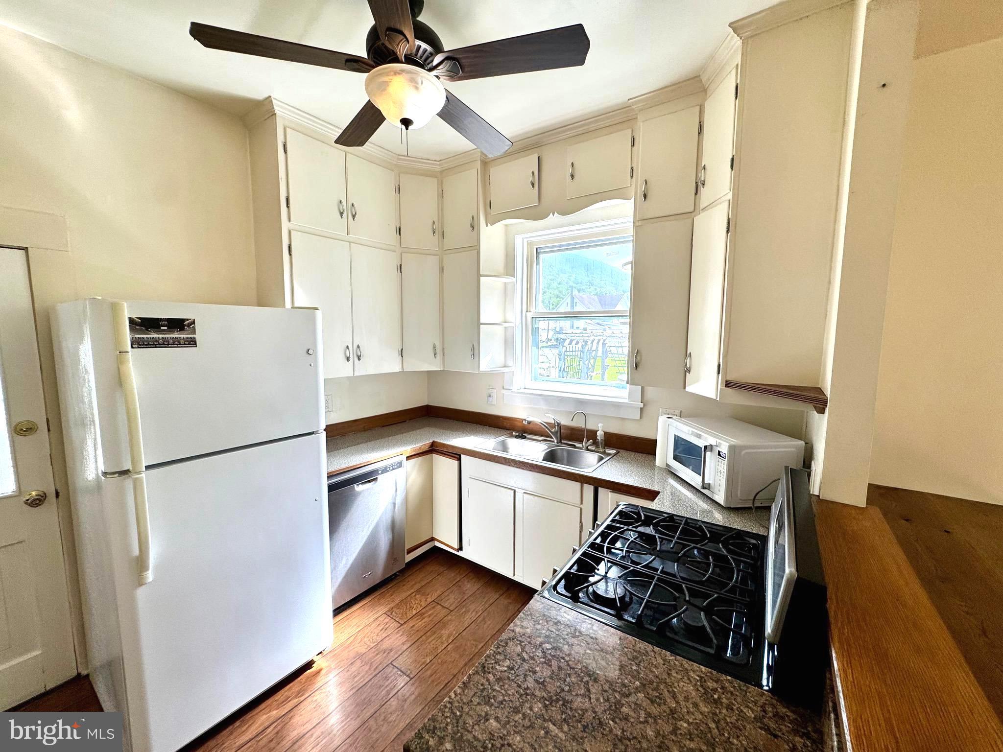 120 School Street Spring Mills, PA 16875 - Photo 16 of 79