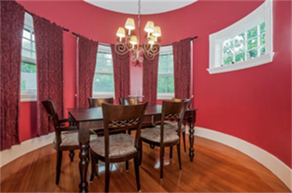 2 Gardner Road, Unit 3 Brookline, MA 02445 - Photo 7 of 24