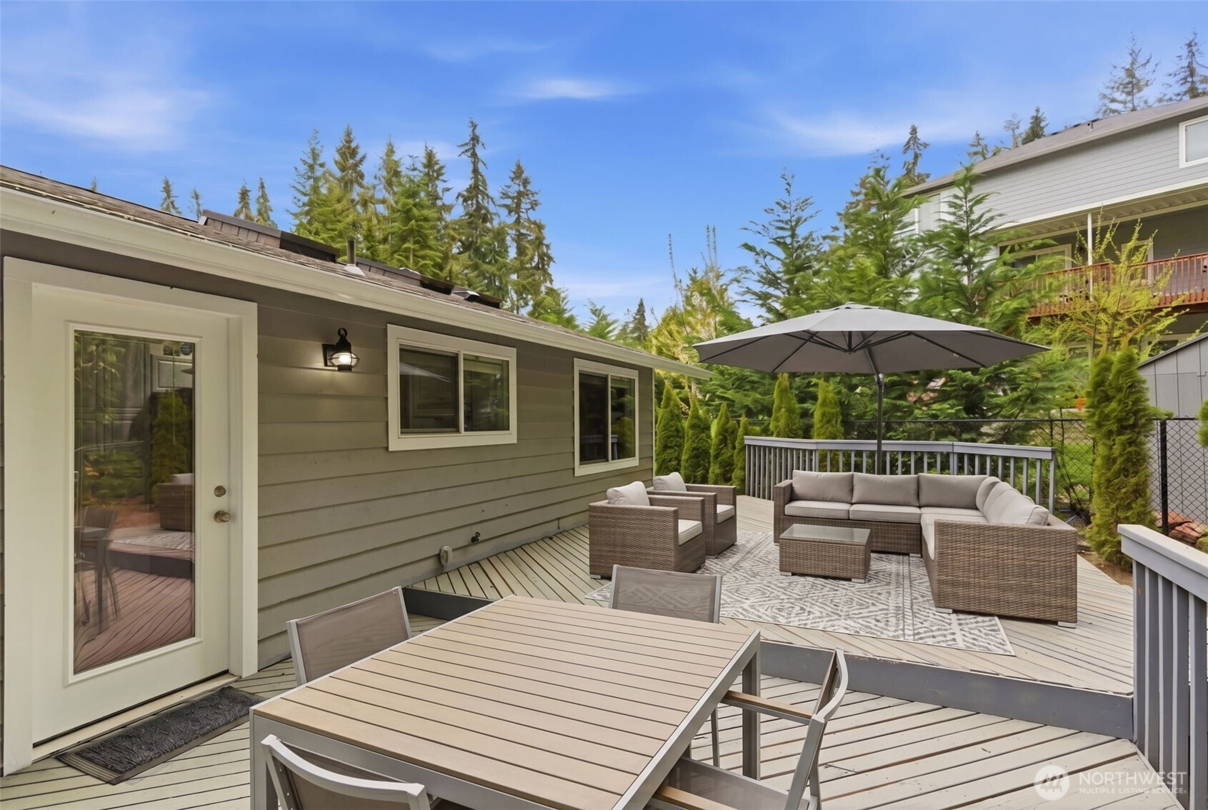 19005 63rd Street East Lake Tapps, WA 98391 - Photo 3 of 40
