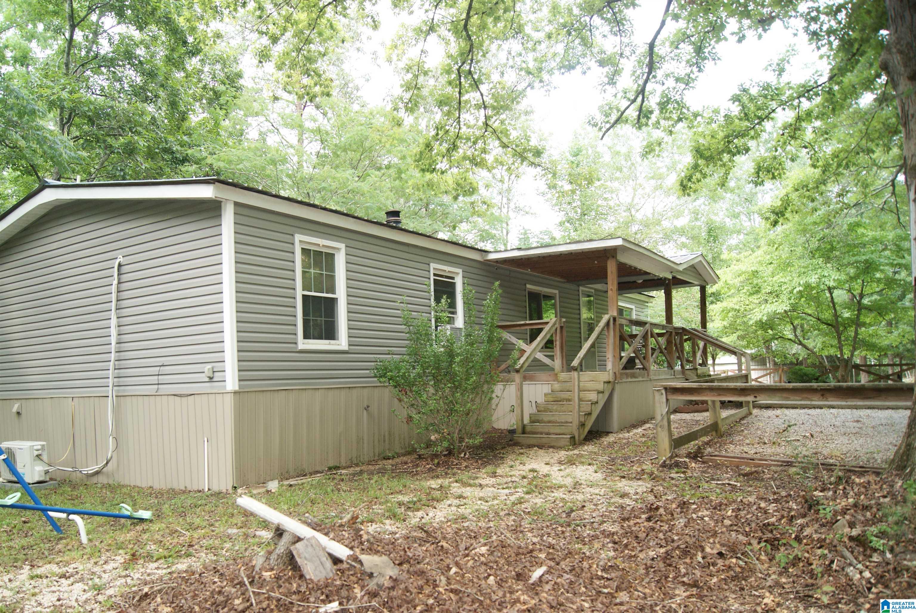 261 Highway 437 Sterrett, AL 35147 - Photo 4 of 32