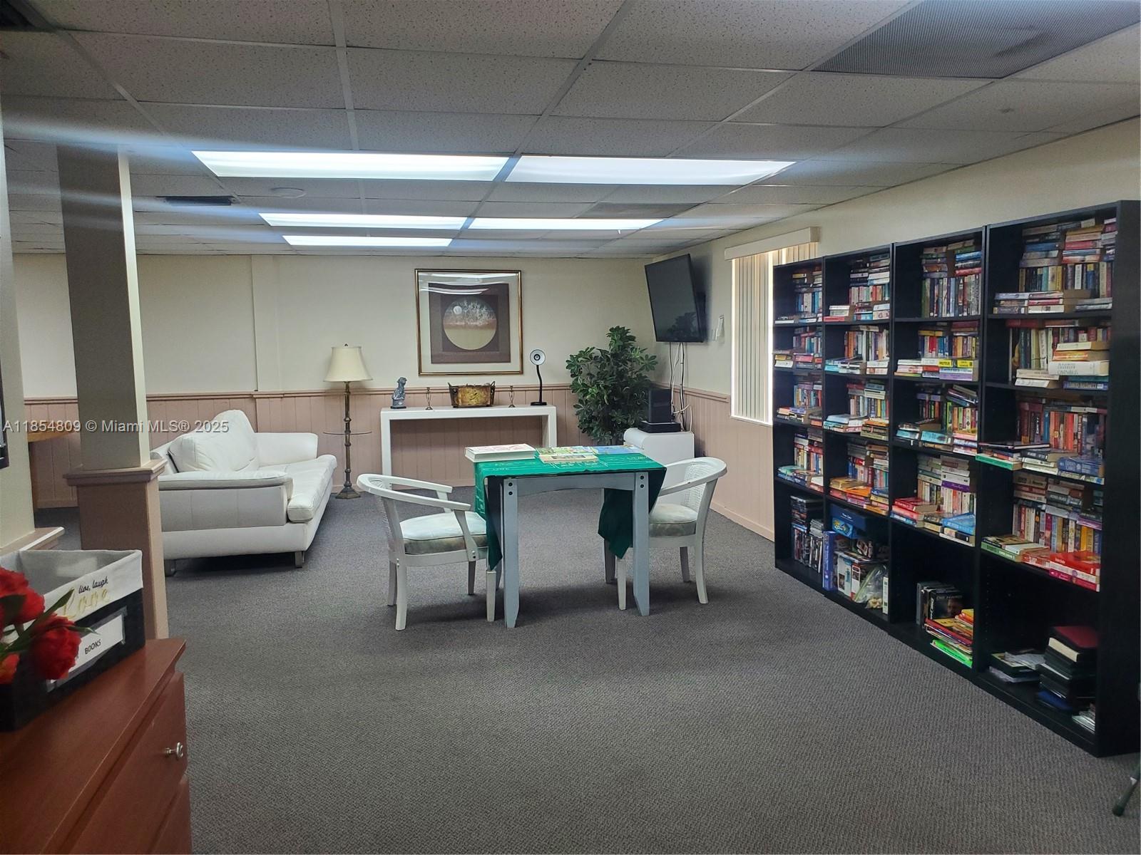 3940 Inverrary Boulevard, Unit 402A Lauderhill, FL 33319 - Photo 7 of 27