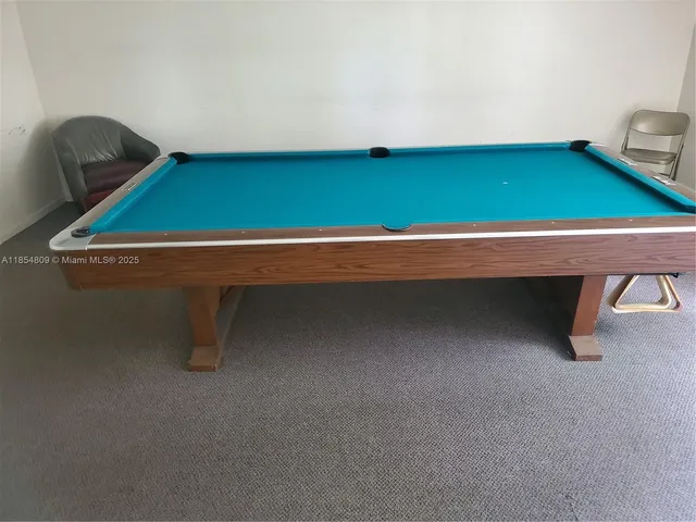 $109,900 | 3940 Inverrary Boulevard, Unit 402A, Lauderhill, FL 33319