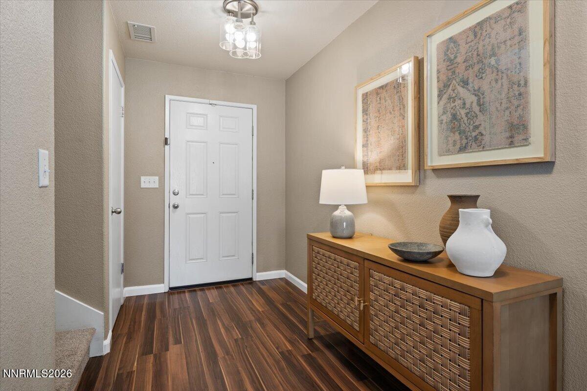 11380 Verazae Drive Reno, NV 89521 - Photo 5 of 45 05-11380 Verazae Drive Reno NV 89521 (5