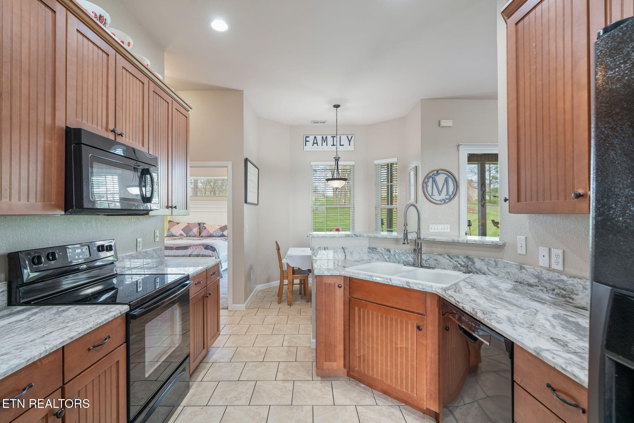9360 Gabrielle Road Strawberry Plains, TN 37871 - Photo 18 of 47 14-web-or-mls-9360 Gabrielle Road-14