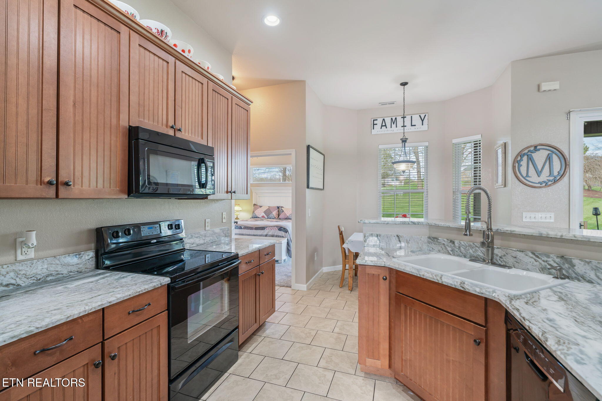 9360 Gabrielle Road Strawberry Plains, TN 37871 - Photo 19 of 47 15-web-or-mls-9360 Gabrielle Road-15