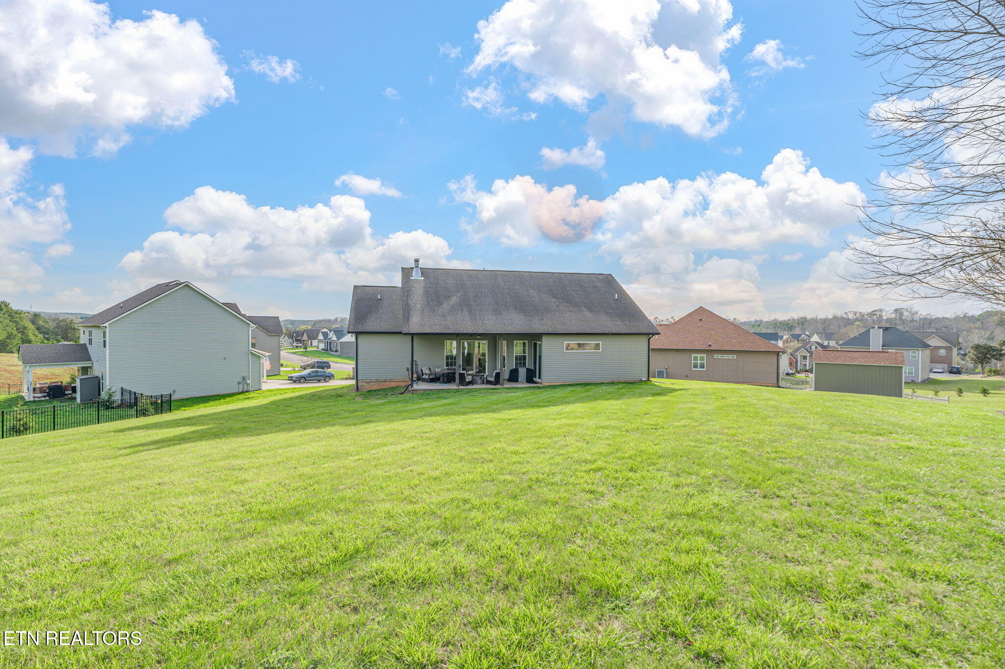 9360 Gabrielle Road Strawberry Plains, TN 37871 - Photo 5 of 47 39-web-or-mls-9360 Gabrielle Road-39