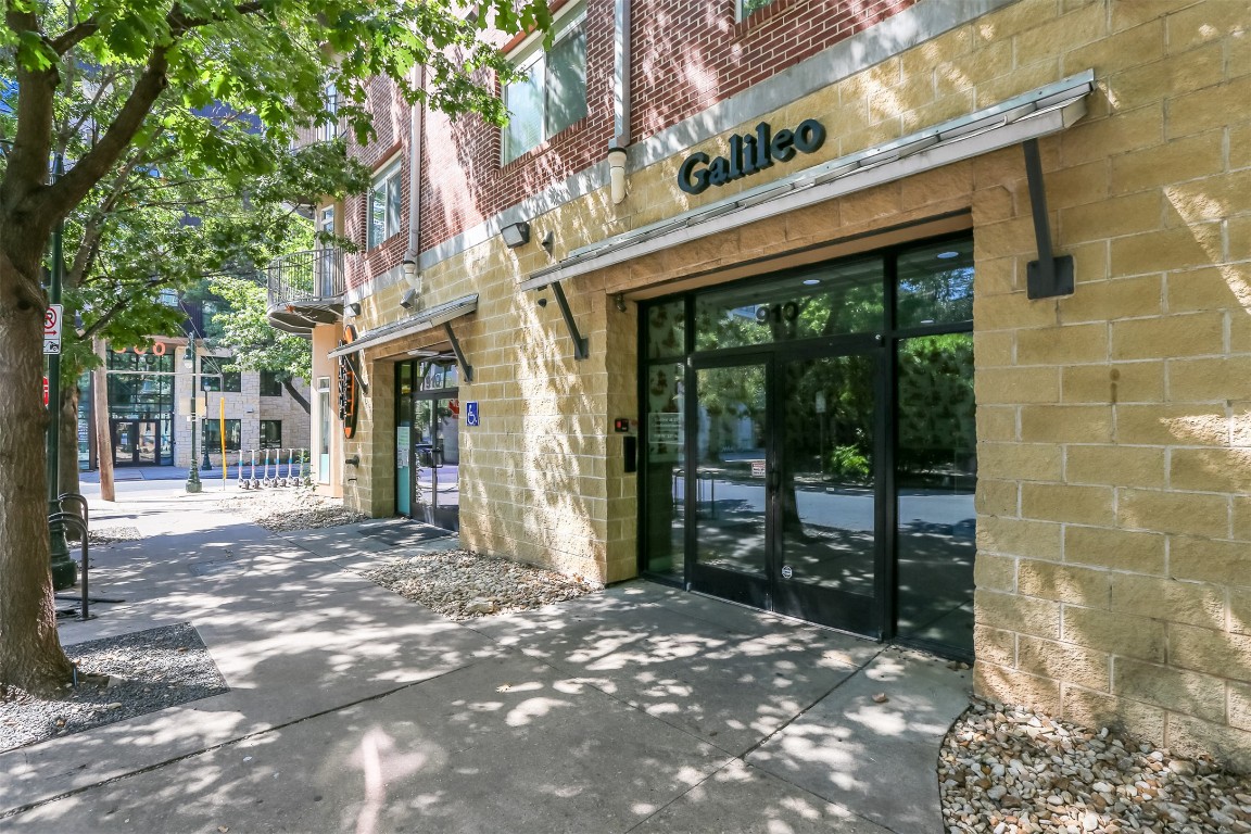 910 West 25th Street, Unit 509 Austin, TX 78705 - Photo 29 of 31 a view of a building with a outdoor space