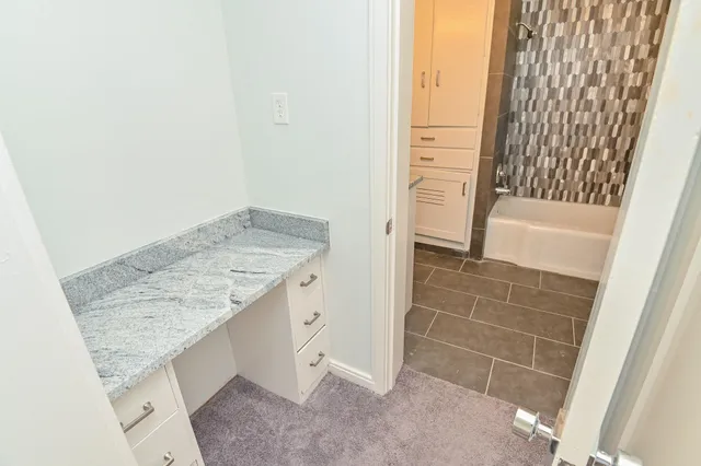 $2,500 | 3742 Charleston Street, Houston, TX 77021