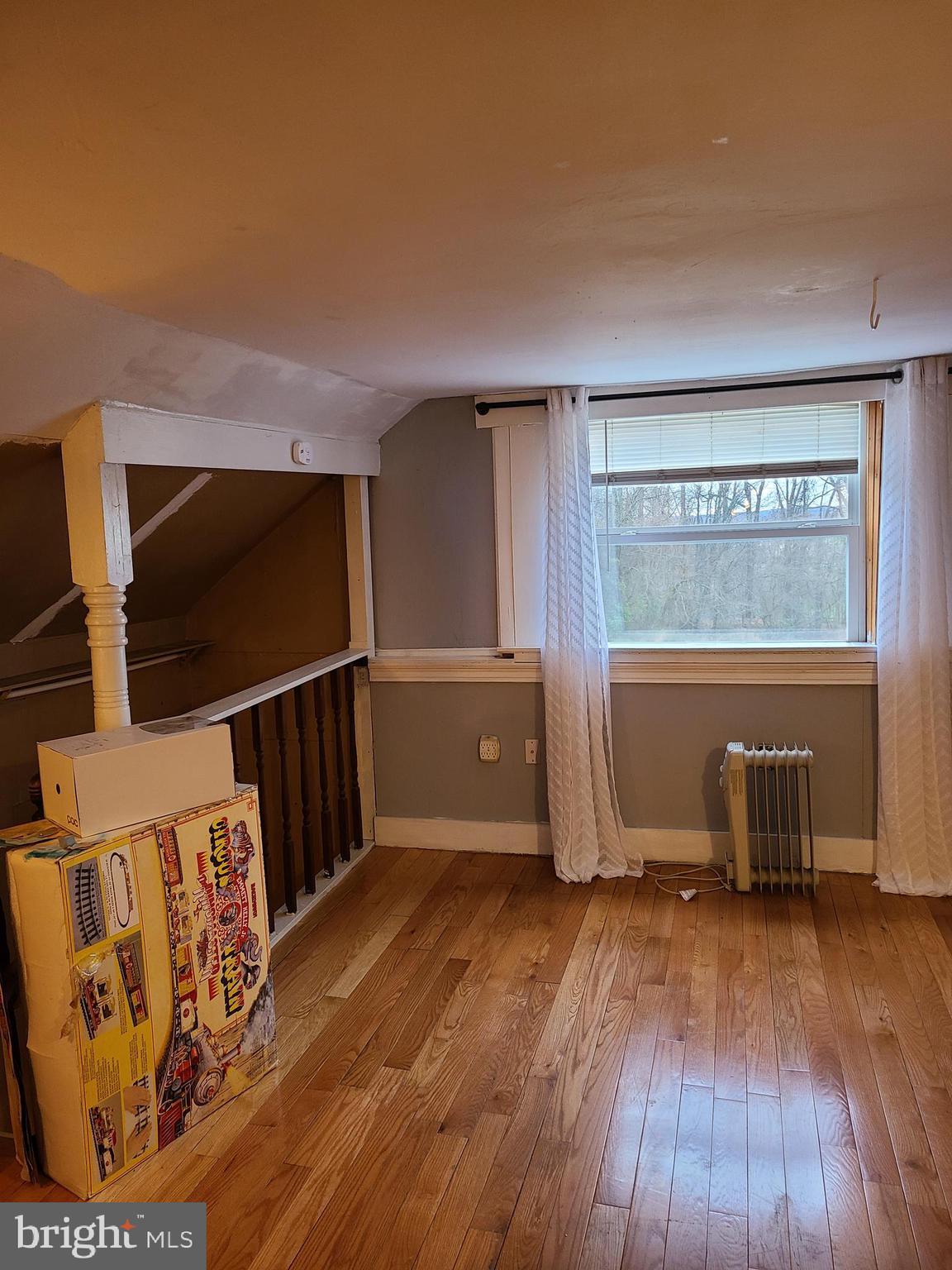 9549 Keys Chapel Road Union Bridge, MD 21791 - Photo 7 of 15 Upper Bedroom 1
