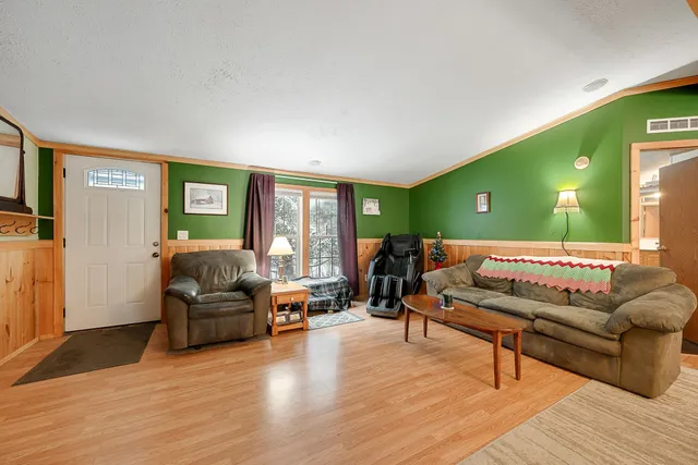 $295,000 | 1450 Highway 2, Waterbury, VT 05676