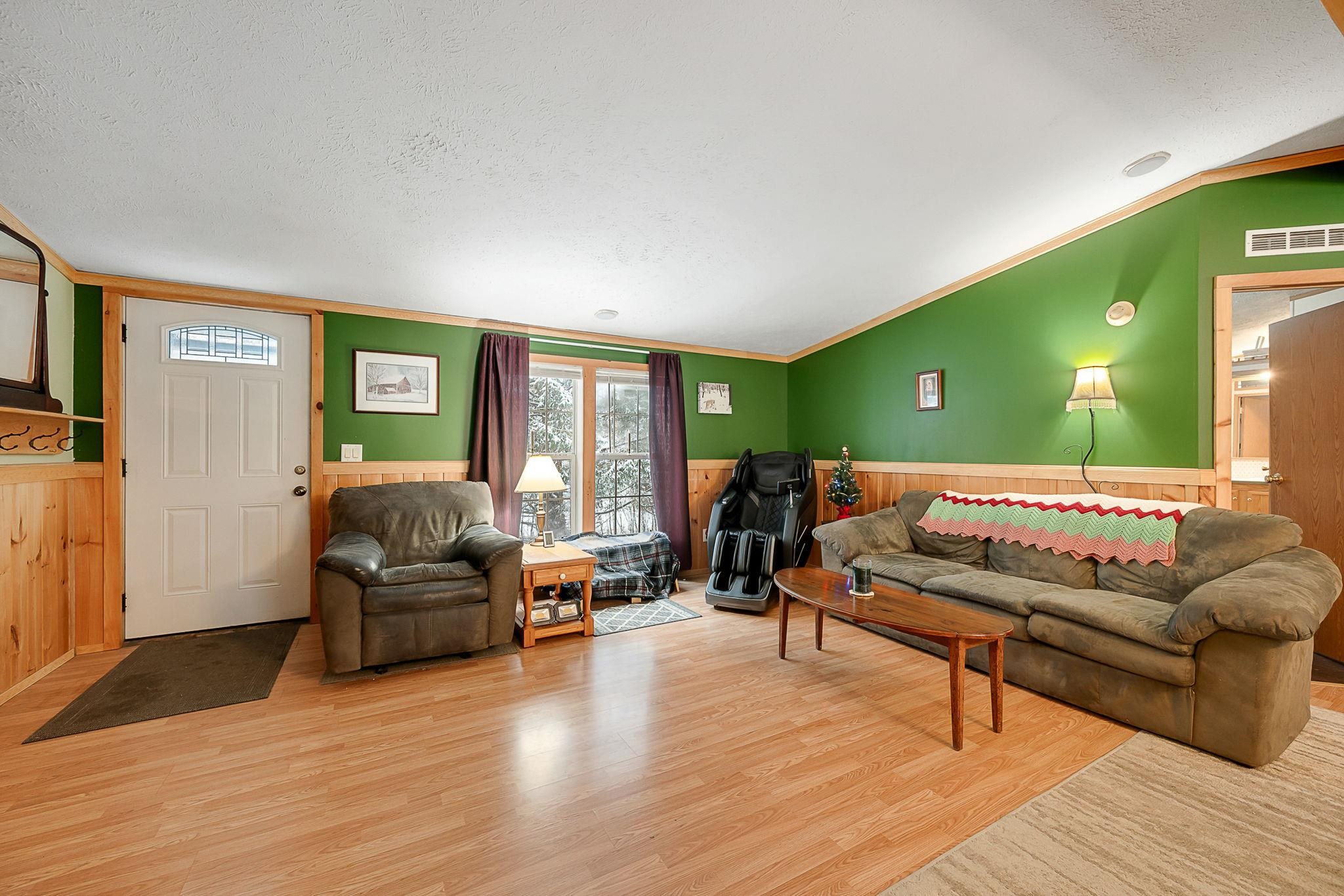 1450 Highway 2 Waterbury, VT 05676 - Photo 8 of 30