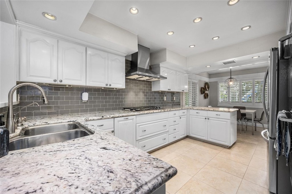 570 Old Ranch Road, Unit 17 Seal Beach, CA 90740 - Photo 29 of 68