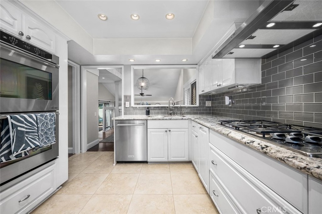 570 Old Ranch Road, Unit 17 Seal Beach, CA 90740 - Photo 31 of 68