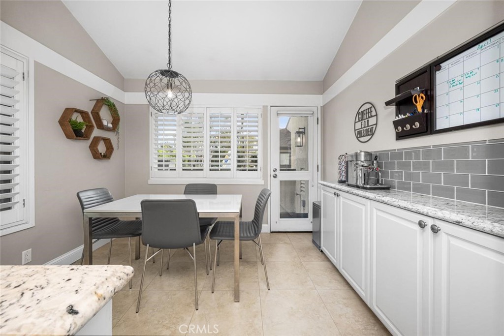 570 Old Ranch Road, Unit 17 Seal Beach, CA 90740 - Photo 33 of 68