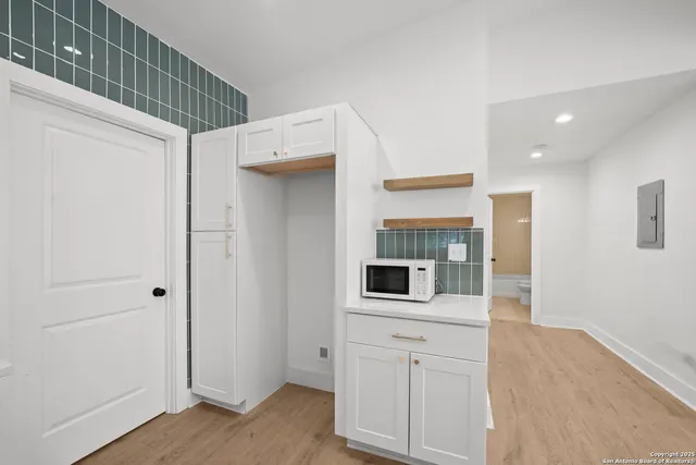 $1,790 | 725 Westfall Avenue, San Antonio, TX 78210