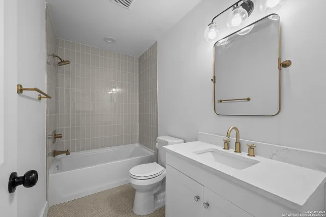 $1,790 | 725 Westfall Avenue, San Antonio, TX 78210