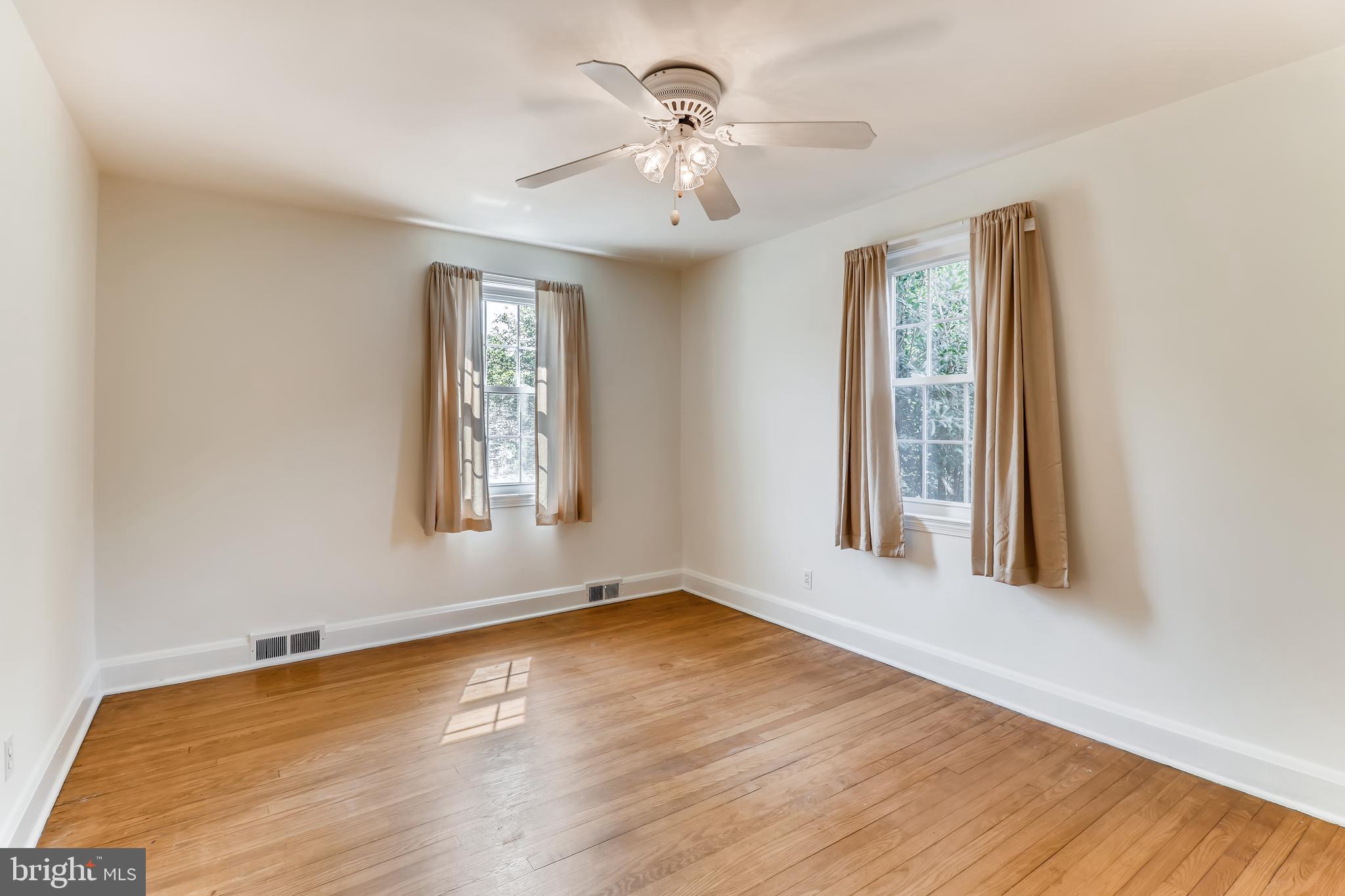 420 Overbrook Road Baltimore, MD 21212 - Photo 15 of 32