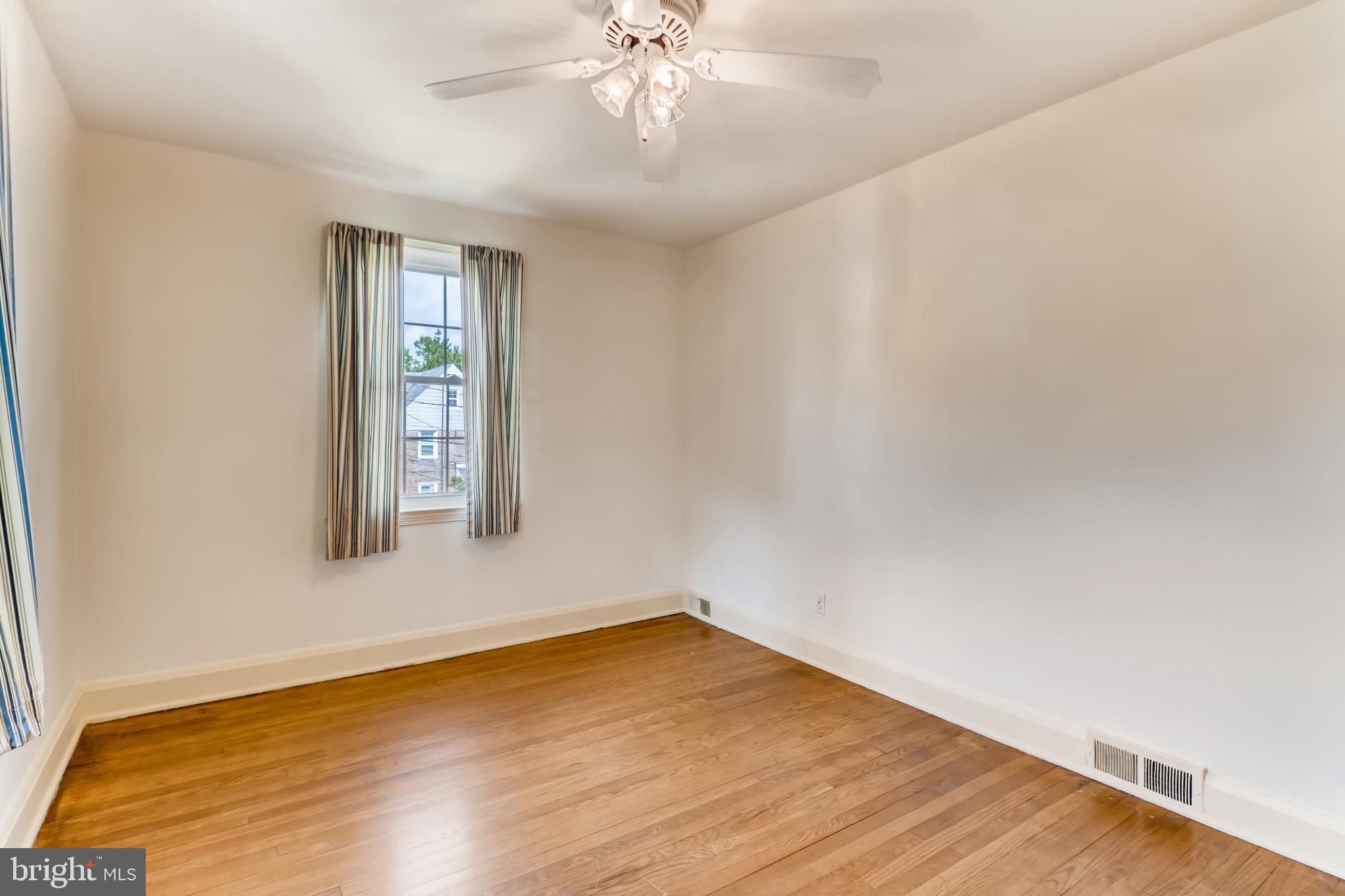 420 Overbrook Road Baltimore, MD 21212 - Photo 25 of 32