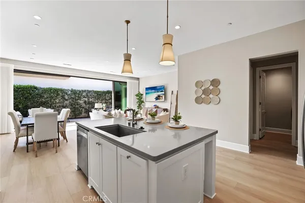 $2,058,000 | 130 Donati, Irvine, CA 92602