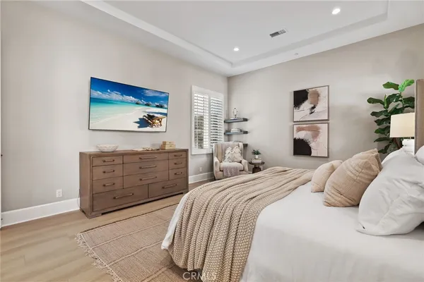 $2,058,000 | 130 Donati, Irvine, CA 92602