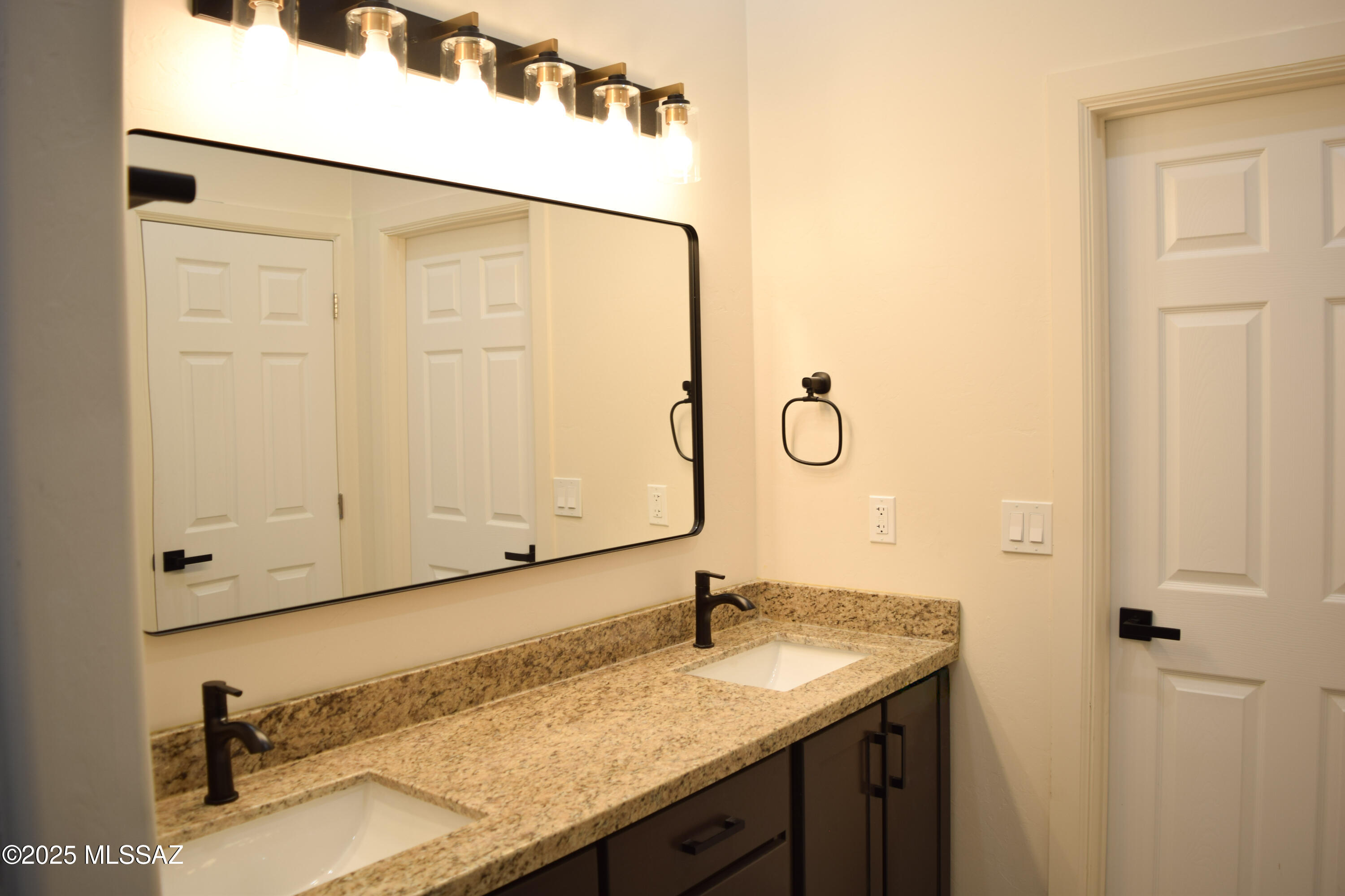 462 Calle Cipres Rio Rico, AZ 85648 - Photo 19 of 36 Gallery Image 19