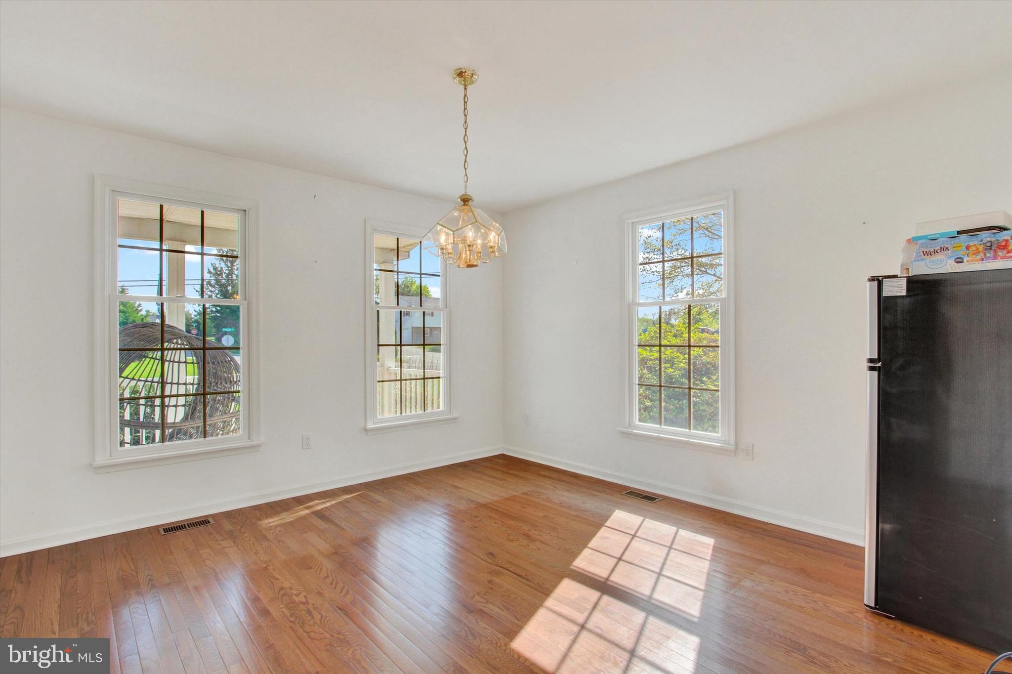 856 Brough Road Abbottstown, PA 17301 - Photo 6 of 51 Gallery Image 6
